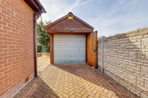 Garage- click for photo gallery